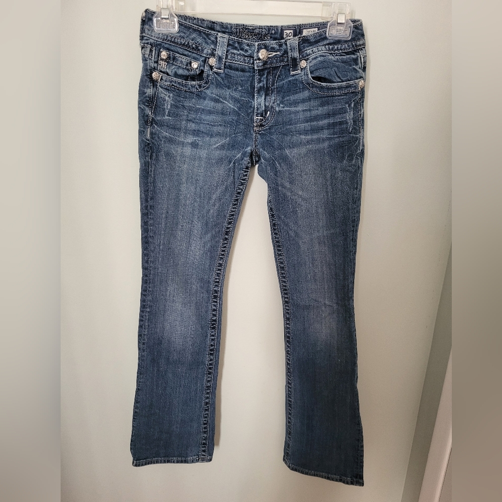Miss Me Fleur De Lis Low Rise Boot Cut Size 30 JP5748B Dark Wash